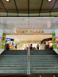 Lucky Plaza (D9), Retail #313437311